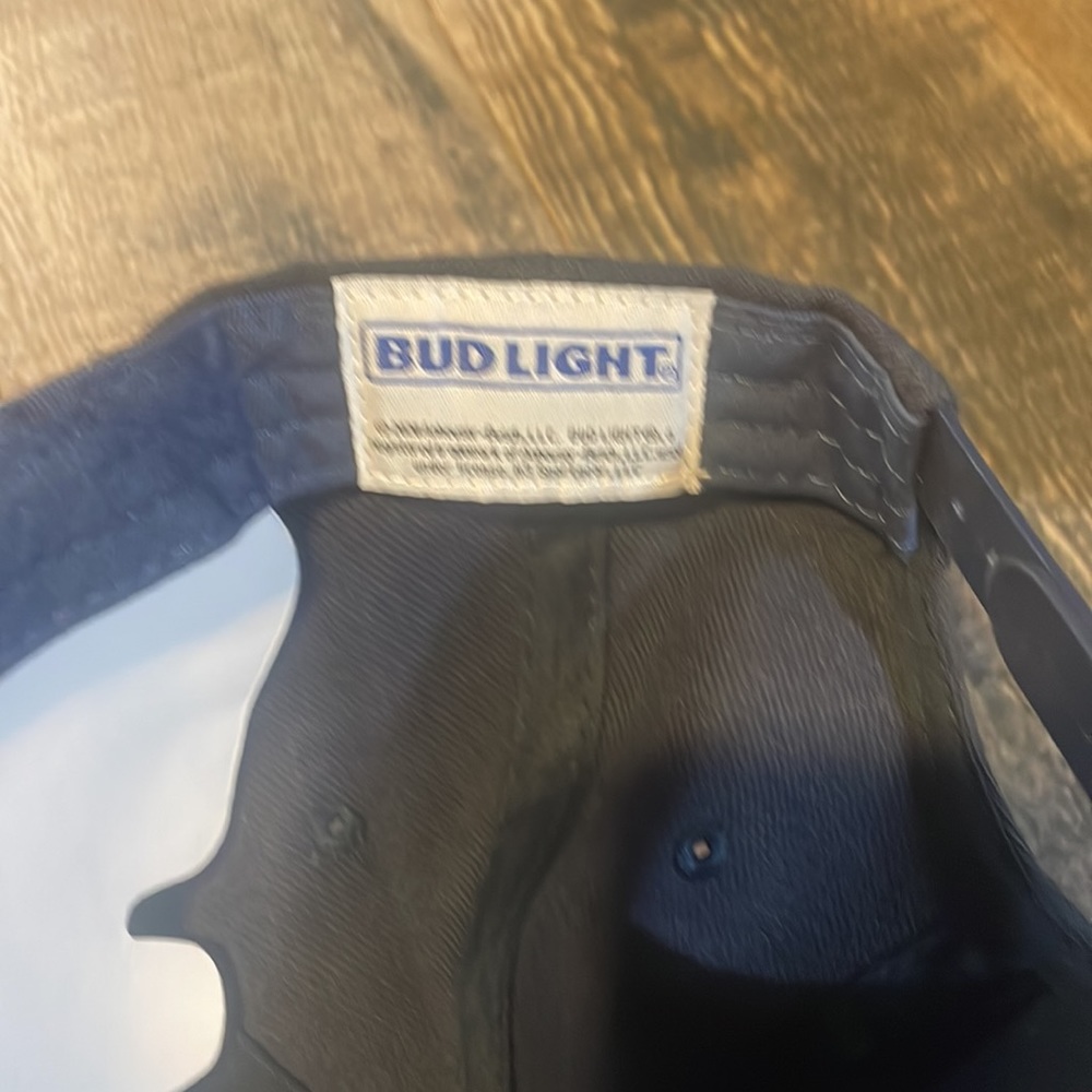Bud Light SnapBack. New - Picture 8 of 8